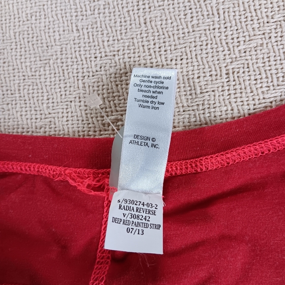 Athleta ♡ reversible radia top - Picture 6 of 10